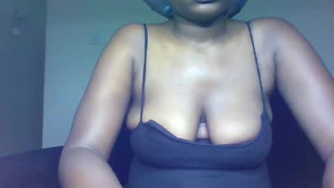 Snapshot of adore_booty chatting on 8, 7, 2026 adore_booty online show from 8, 7, 2026