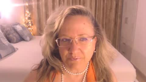 Snapshot of adrena_ chatting on 19, 6, 2026 Cryna online show from 19, 6, 2026