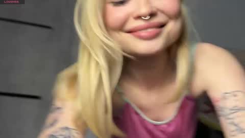 Snapshot of adrenaline_lush chatting on 30, 5, 2026 Dorothy Mayfield online show from 30, 5, 2026