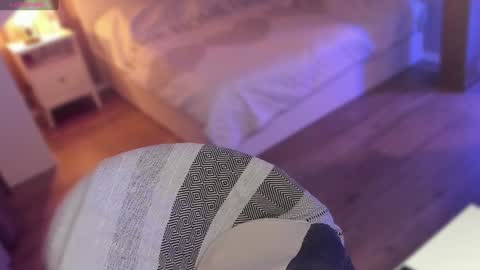 Victoria online show from 7, 1, 2025