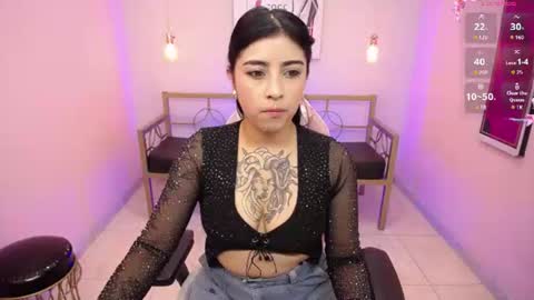 Snapshot of adri_gomez_1 chatting on 22, 6, 2026 Adri online show from 22, 6, 2026