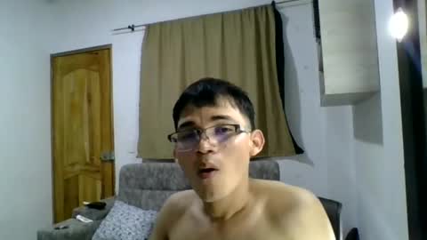 adrian018_ online show from 16, 12, 2024