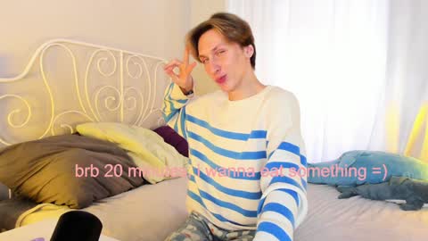 Adrian online show from 5, 1, 2025