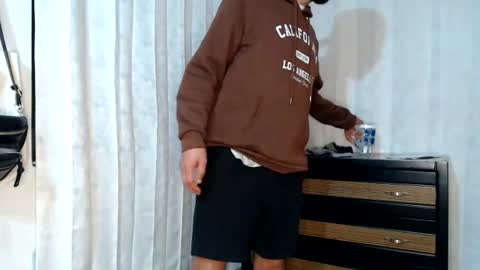 Snapshot of adrian_falcon chatting on 12, 7, 2026 Adrian Falcon online show from 12, 7, 2026