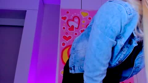 Adriana online show from 14, 2, 2025