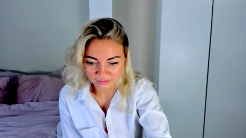 Snapshot of adriana_coy_ chatting on 3, 6, 2026 Adriana online show from 3, 6, 2026