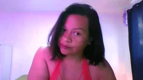 Snapshot of adrianagogo18 chatting on 16, 10, 2025 adrianagogo18 online show from 16, 10, 2025