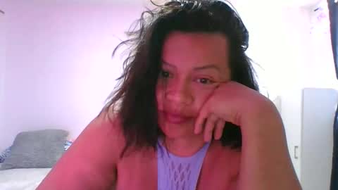 Snapshot of adrianagogo18 chatting on 23, 10, 2025 adrianagogo18 online show from 23, 10, 2025