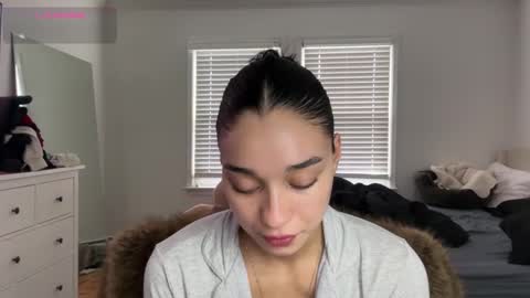 Adrianna  online show from 12, 11, 2025