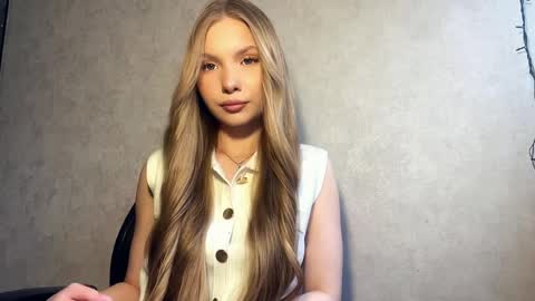 Caroline online show from 9, 4, 2026