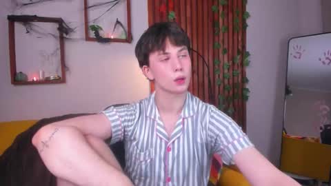 adrianoaubert online show from 31, 10, 2025