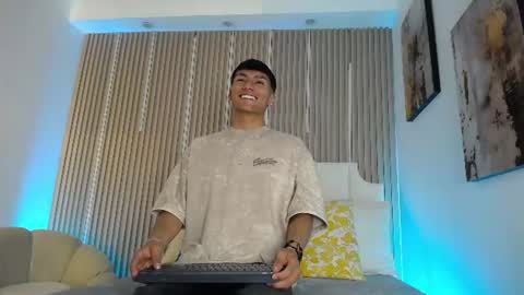 Snapshot of adrianstark_ chatting on 19, 6, 2026 adrianstark_ online show from 19, 6, 2026