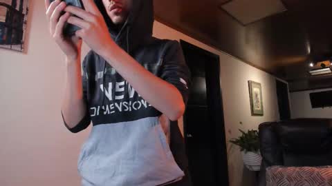 Snapshot of adrianwilliams_ chatting on 25, 11, 2025 Adrian Williams online show from 25, 11, 2025