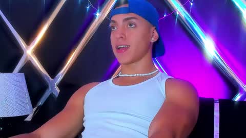 Adrian Lopez online show from 14, 12, 2024