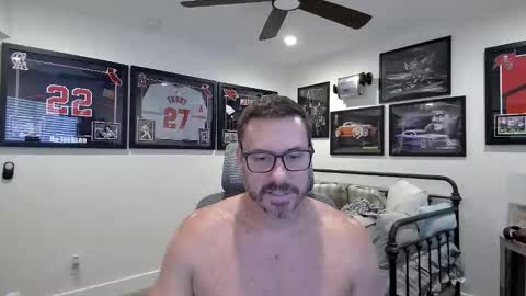 Snapshot of adventrs_fun chatting on 11, 5, 2026 adventrs_fun online show from 11, 5, 2026