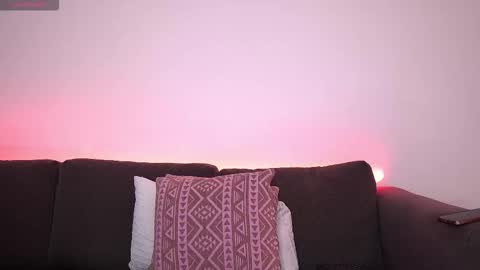 Snapshot of ady_w_o_w chatting on 28, 10, 2025 Ada online show from 28, 10, 2025