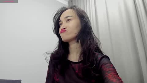 Aenie online show from 28, 12, 2024