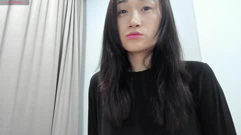 Aenie online show from 25, 2, 2025