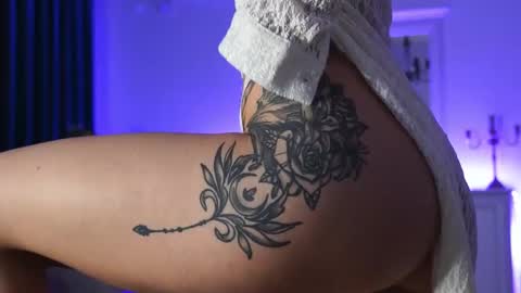 Aelia online show from 6, 2, 2026