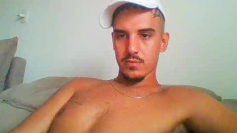 Snapshot of aelucius chatting on 25, 1, 2025 Luci online show from 25, 1, 2025