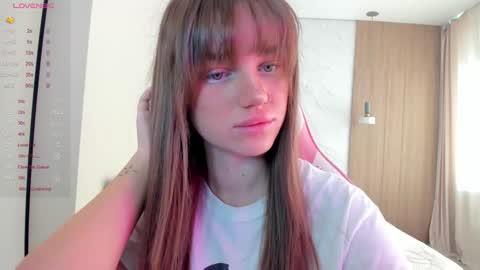 Naomi My instagram account - teasing naomi online show from 20, 10, 2025