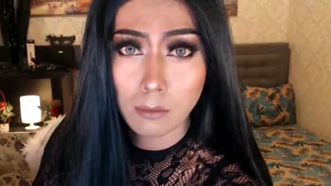 Dominant Goddess Contessa online show from 1, 3, 2025