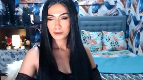 Dominant Goddess Contessa online show from 19, 10, 2025