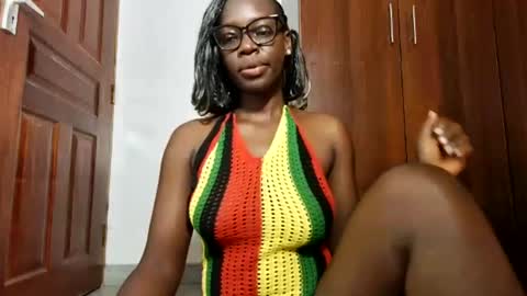 Snapshot of afro_pop chatting on 8, 4, 2026 Leah online show from 8, 4, 2026