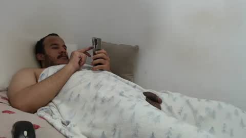 Snapshot of afroboy334698 chatting on 19, 10, 2025 afroboy334698 online show from 19, 10, 2025