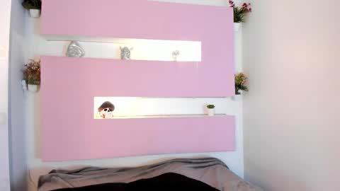 Snapshot of afrodita_shalom chatting on 8, 3, 2025 AFRODITA online show from 8, 3, 2025