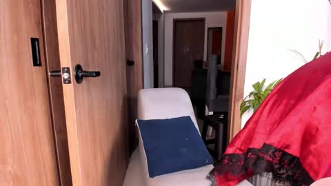 Snapshot of afroditaroy chatting on 15, 11, 2025 AfroditaRoy online show from 15, 11, 2025