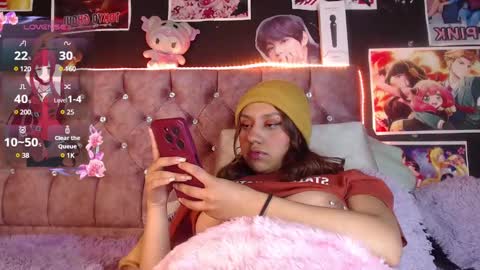 Cris owo online show from 10, 3, 2025