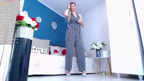 Snapshot of afroditha_ chatting on 6, 7, 2026 Amalia online show from 6, 7, 2026