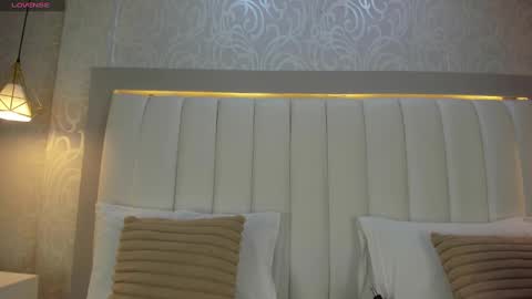 A F R O D I T A  online show from 5, 2, 2025