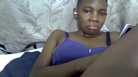 pink  and josphen online show from 4, 3, 2025