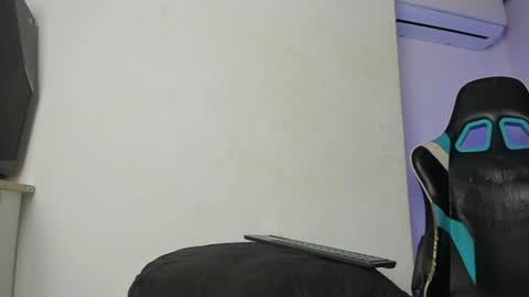 Snapshot of afrowayuu chatting on 27, 6, 2026 afrowayuu online show from 27, 6, 2026