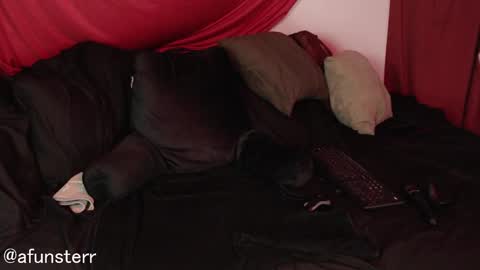 afunsterr online show from 28, 1, 2025