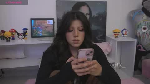 Snapshot of ag4ta_ chatting on 21, 11, 2025 Agata online show from 21, 11, 2025