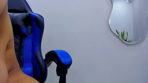 A G A T A  online show from 5, 1, 2026