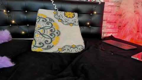 agata__rose online show from 17, 2, 2025