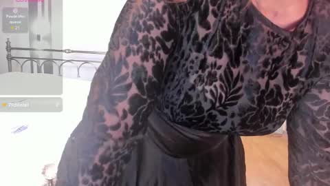 Snapshot of agata_kriste7 chatting on 4, 11, 2025 Agata Kriste online show from 4, 11, 2025