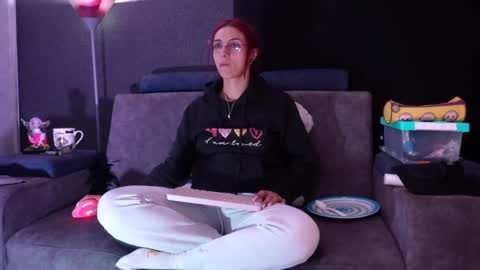 Snapshot of agatacollinsss chatting on 26, 9, 2025 Agata Collinss online show from 26, 9, 2025