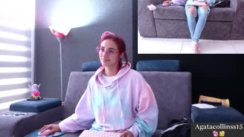 Snapshot of agatacollinsss chatting on 28, 11, 2025 Agata Collinss online show from 28, 11, 2025