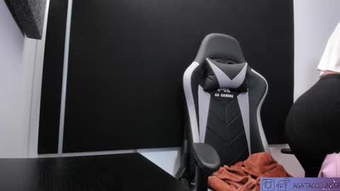 Snapshot of agatacollinsss chatting on 26, 2, 2026 Agata Collinss online show from 26, 2, 2026