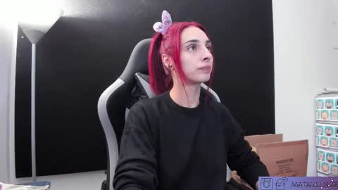 Snapshot of agatacollinsss chatting on 1, 3, 2026 Agata Collinss online show from 1, 3, 2026