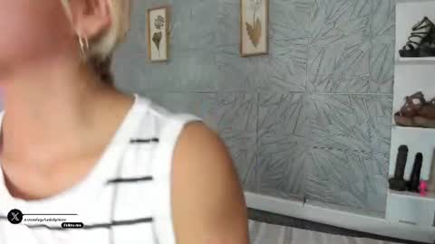 Snapshot of agatadelphine_mr chatting on 14, 7, 2026 Agatadelphine online show from 14, 7, 2026