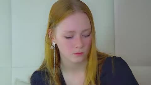 AgataFoxley online show from 9, 9, 2025