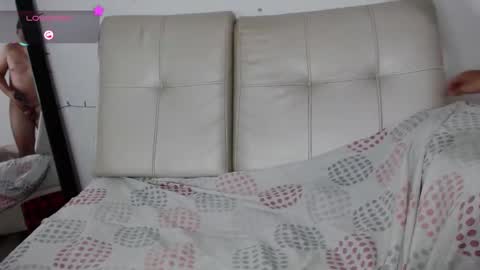 Snapshot of agatasexyxx chatting on 16, 1, 2025 independent model online show from 16, 1, 2025