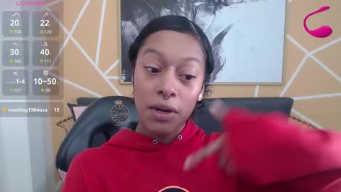 agatha_amaya online show from 24, 11, 2025