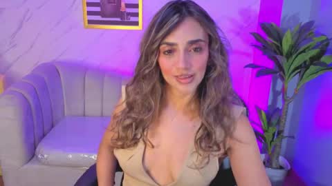 Snapshot of agatha_brooks_t chatting on 12, 5, 2026 AGATHA online show from 12, 5, 2026